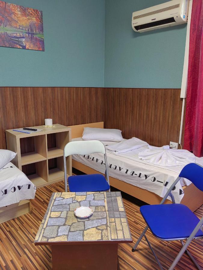 Km!Sofia - Стаи За Гости Extérieur photo