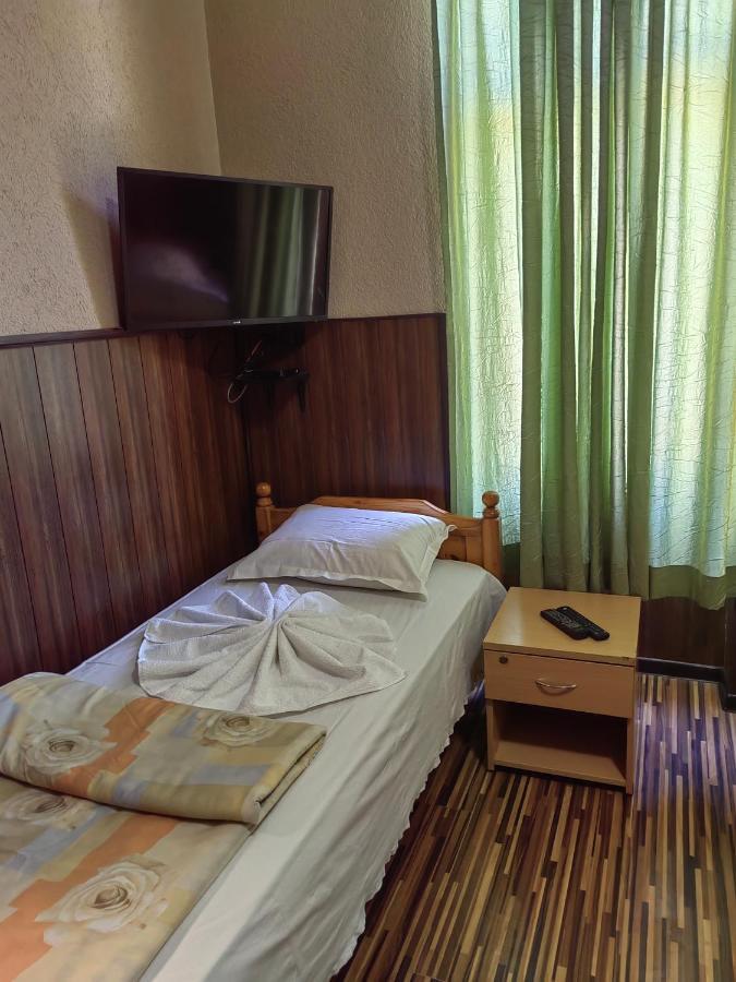 Km!Sofia - Стаи За Гости Extérieur photo